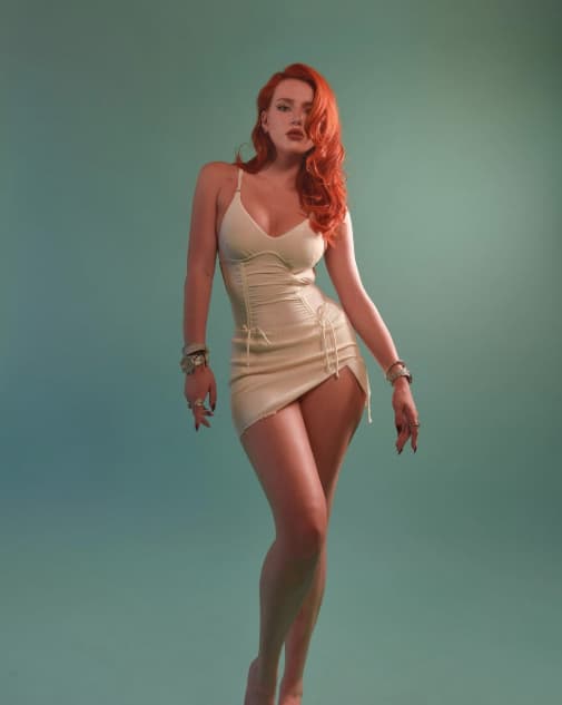 Bella Thorne