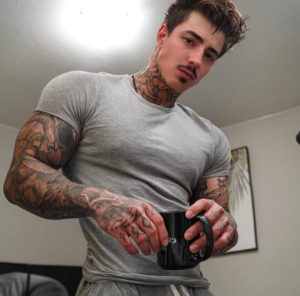 Top 12 Male OnlyFans Creators of 2025 (Famous Celebs)
