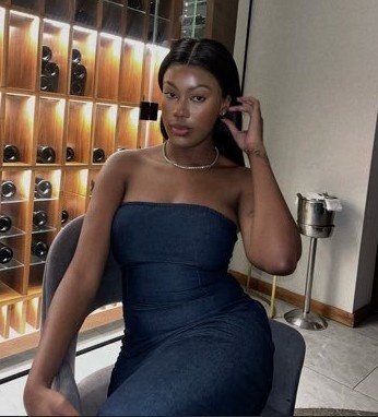 Emanuela EbonyQueen Emanuela Ebony Queen