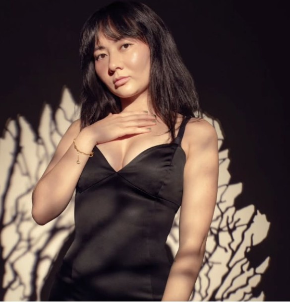 Yuna Korean OnlyFans Creator