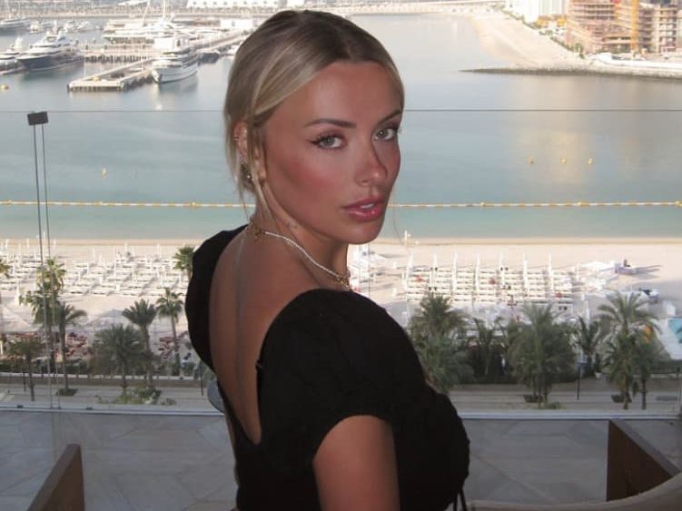 Corinna Kopf - Popular YouTuber With OnlyFans Corinna Kopf - Popular YouTuber With OnlyFans